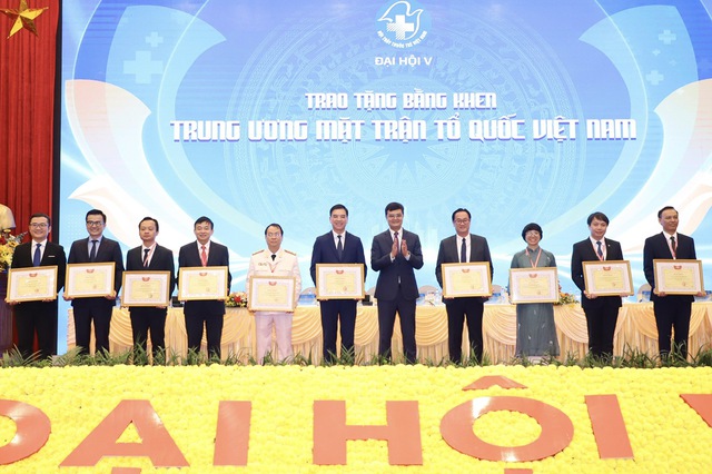 Hội thầy thuốc trẻ Việt Nam: Kh&aacute;m sức khỏe miễn ph&iacute; cho người d&acirc;n mỗi năm - Ảnh 4.