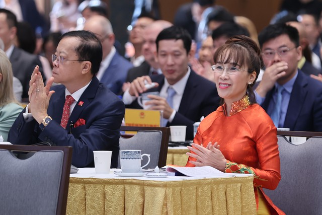 Trung t&acirc;m t&agrave;i ch&iacute;nh quốc tế tại Việt Nam ch&iacute;nh thức th&agrave;nh lập - Ảnh 2.