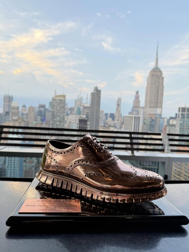 Cole Haan Việt Nam vượt chuẩn mực to&agrave;n cầu, vinh dự nhận Giải thưởng &lsquo;Retail Operation Excellence&rsquo;- Ảnh 1.