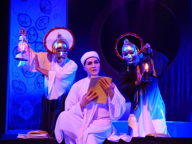 S&acirc;n khấu TP.HCM thiếu vắng vở ch&iacute;nh kịch - Ảnh 2.