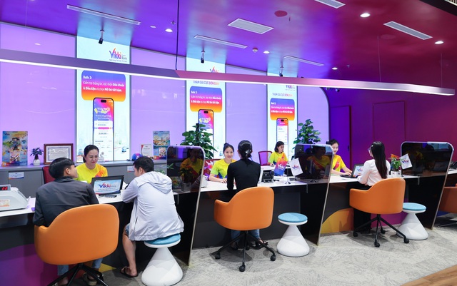 Vikki Bank hỗ trợ t&agrave;i ch&iacute;nh cho b&agrave; con v&ugrave;ng lũ- Ảnh 3.