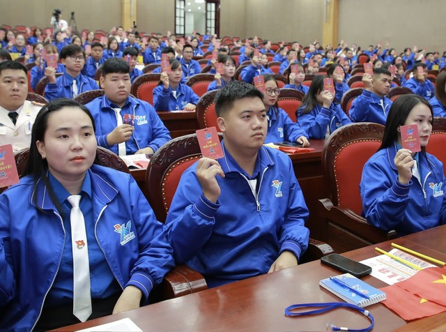 Chị Cầm Thị Huyền Trang giữ chức Bí thư Tỉnh đoàn Sơn La - Ảnh 1.