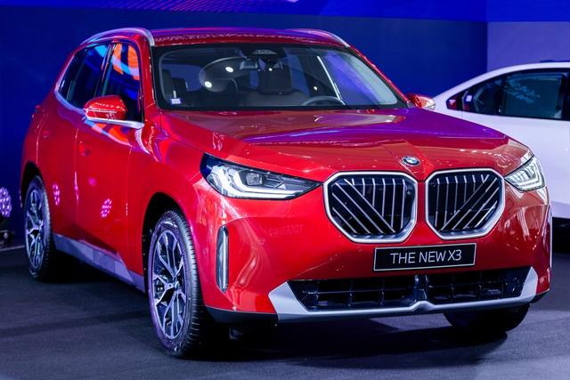 BMW giảm gi&aacute; kỷ lục cuối năm: thời điểm v&agrave;ng mua xe hay chờ sang năm mới? - Ảnh 1.