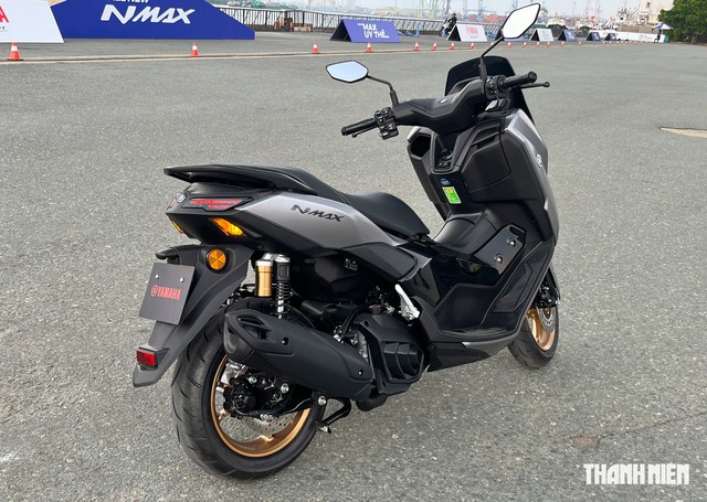 Yamaha Nmax 155 gi&aacute; từ 69 triệu đồng tại Việt Nam, cạnh tranh Honda PCX 160 - Ảnh 3.