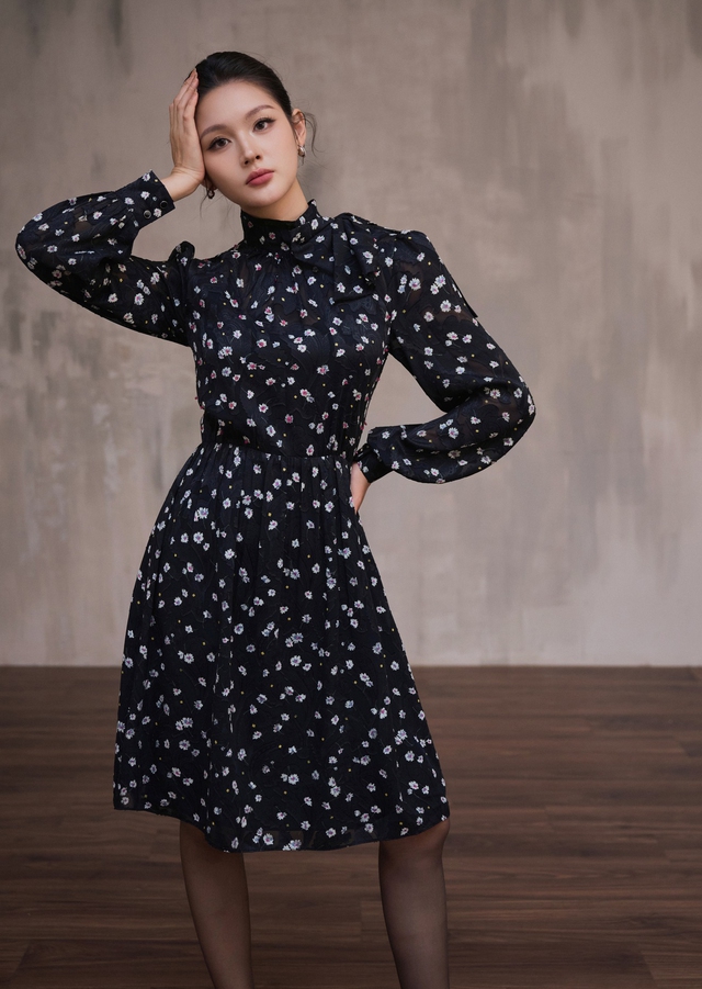 Gợi ý trang phục đa nhiệm cho cuối năm: Từ công sở đến tiệc tùng - Ảnh 9.