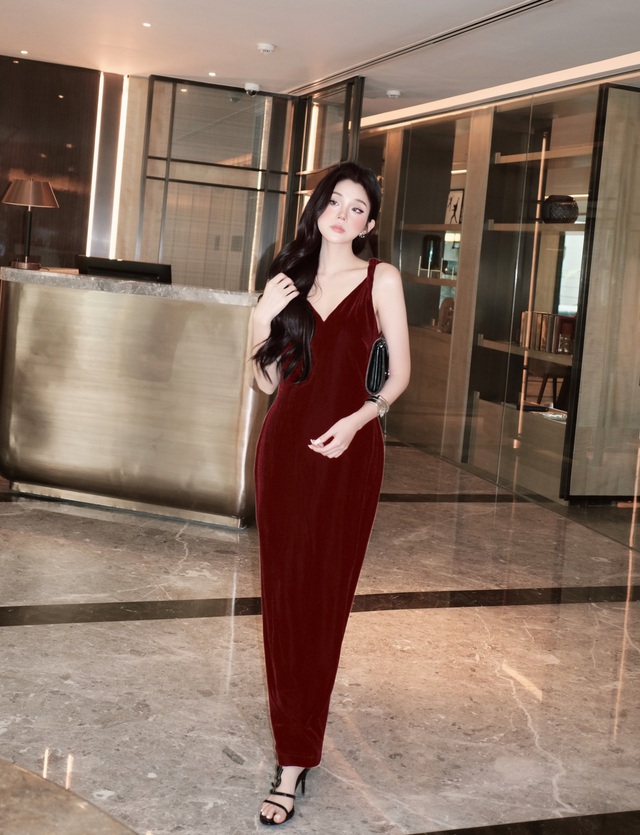 Váy tiệc mùa này có gì đặc biệt?- Ảnh 8.