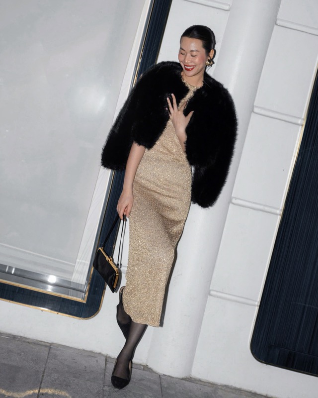 Đẳng cấp, xa hoa từ những bản phối ngày đông với áo khoác lông mềm mịn- Ảnh 8.