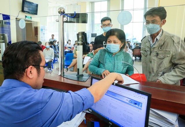 Bộ phận một cửa c&aacute;c sở ng&agrave;nh TP.HCM dừng nhận hồ sơ từ ng&agrave;y 27.12 - Ảnh 1.