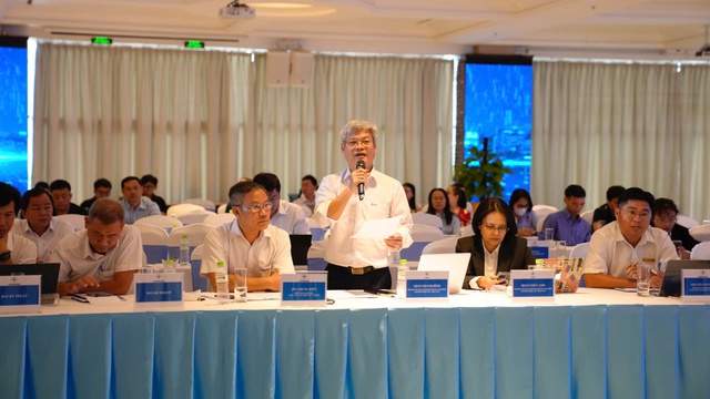 Kh&aacute;ch h&agrave;ng lo h&oacute;a đơn tăng khi &aacute;p dụng gi&aacute; điện hai th&agrave;nh phần, EVN n&oacute;i g&igrave;? - Ảnh 1.