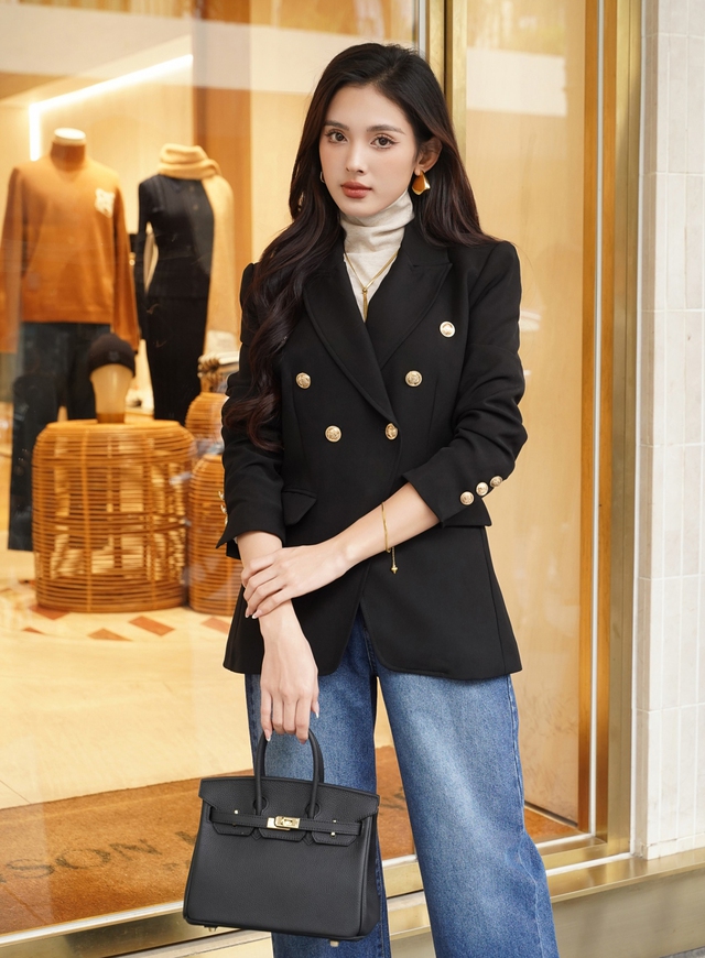 Quần jeans và blazer, sơ mi không bao giờ hết mốt- Ảnh 1.