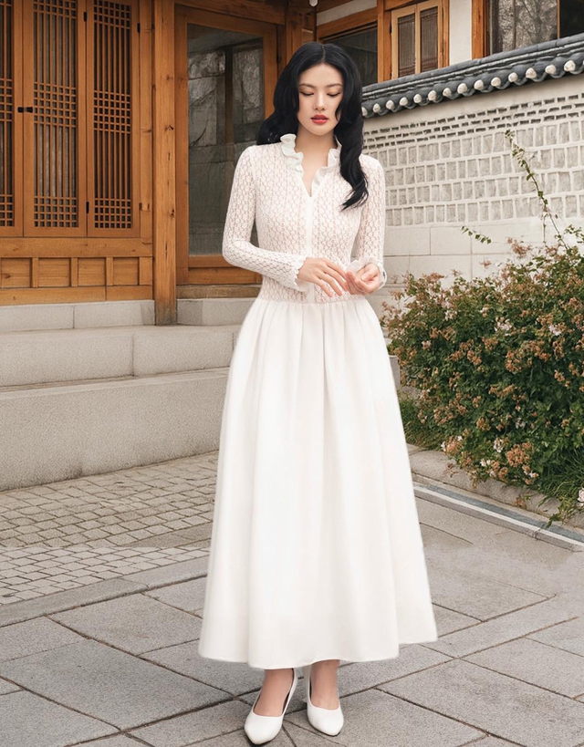 Đẹp cả tuần chỉ với ba gam màu trắng, đen, beige Đẹp cả tuần chỉ với ba gam màu trắng, đen, beige- Ảnh 3.