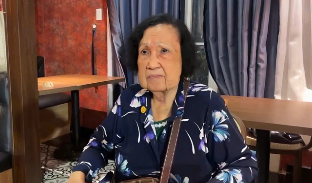 Cuộc sống c&ocirc; đ&agrave;o Hoa Mỹ Hạnh: Tuổi xế chiều sống nhờ cơm gạo nh&agrave; hảo t&acirc;m - Ảnh 1.