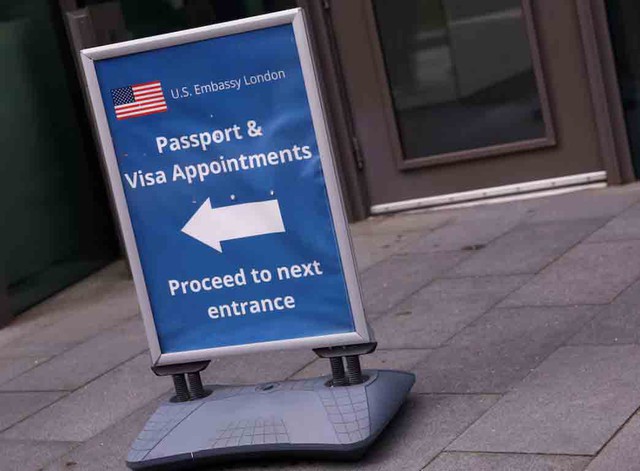 Mỹ đổi quy định cấp thị thực H-1B, ai bị ảnh hưởng ? - Ảnh 1.