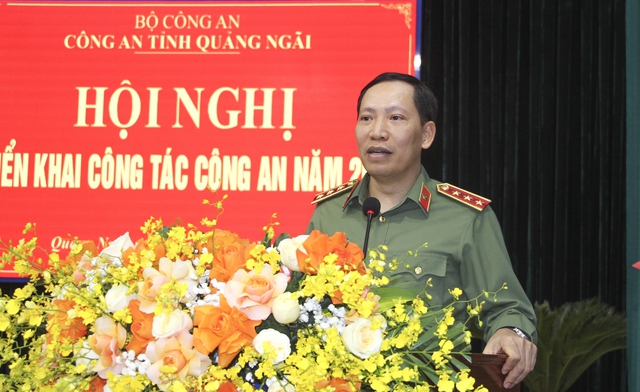 Bộ C&ocirc;ng an tặng Cờ thi đua cho 42 tập thể thuộc C&ocirc;ng an tỉnh Quảng Ng&atilde;i- Ảnh 3.