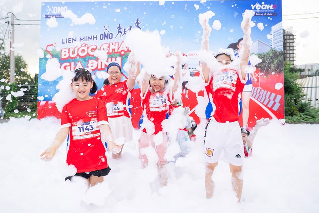 OMO cổ vũ tinh thần &lsquo;ngại g&igrave; bẩn&rsquo; của gia đ&igrave;nh trẻ qua hoạt động thể thao - Ảnh 4.