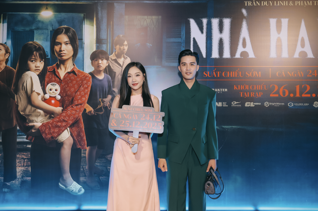 Lê Huỳnh, Phương Thanh đến mừng phim kinh dị 'Nhà hai chủ' ra mắt- Ảnh 8. Lê Huỳnh, Phương Thanh đến mừng phim kinh dị 'Nhà hai chủ' ra mắt- Ảnh 8.