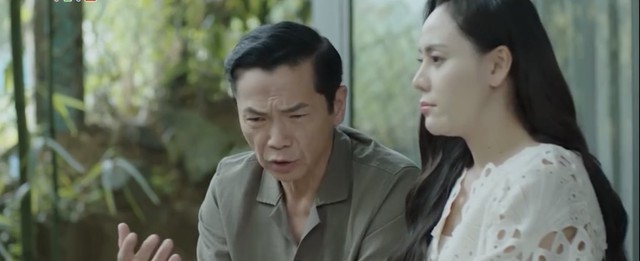 &lsquo;Nữ tổng t&agrave;i&rsquo; trong &lsquo;Lằn ranh&rsquo; tiết lộ chuyện đ&oacute;ng cảnh t&igrave;nh cảm với NSND Trung Anh  - Ảnh 2.