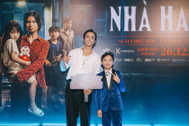 Lê Huỳnh, Phương Thanh đến mừng phim kinh dị 'Nhà hai chủ' ra mắt- Ảnh 7. Lê Huỳnh, Phương Thanh đến mừng phim kinh dị 'Nhà hai chủ' ra mắt- Ảnh 7.