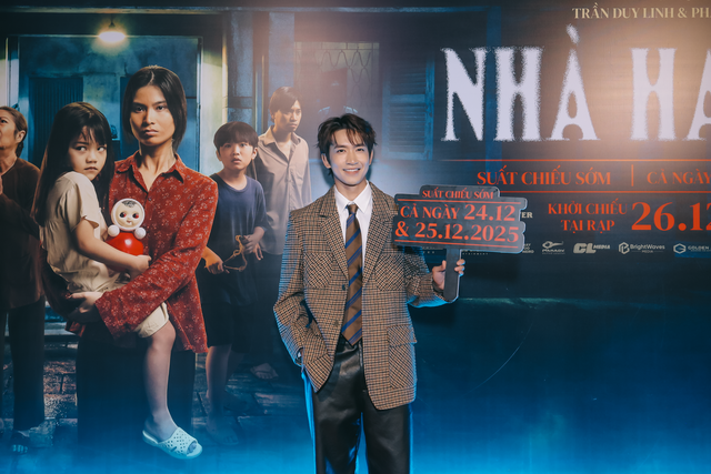 Lê Huỳnh, Phương Thanh đến mừng phim kinh dị 'Nhà hai chủ' ra mắt- Ảnh 6. Lê Huỳnh, Phương Thanh đến mừng phim kinh dị 'Nhà hai chủ' ra mắt- Ảnh 6.