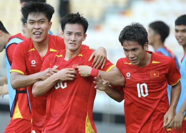 U.23 Việt Nam v&agrave; cuộc cạnh tranh nơi h&agrave;ng c&ocirc;ng - Ảnh 1.