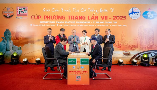 C&uacute;p Phương Trang, m&ocirc; h&igrave;nh li&ecirc;n đo&agrave;n cờ tướng nhiều nơi học tập - Ảnh 1.