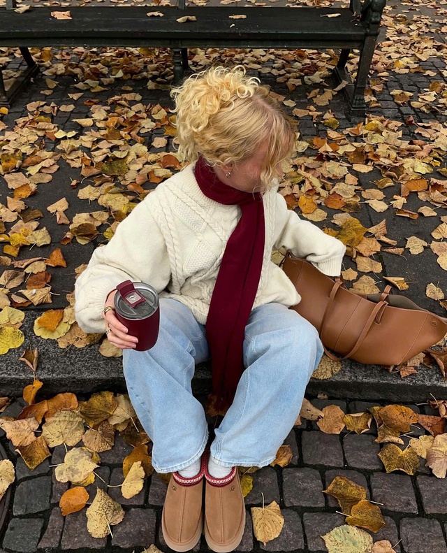 Đây là kiểu áo len làm nên phong cách mùa lạnh - Ảnh 3.