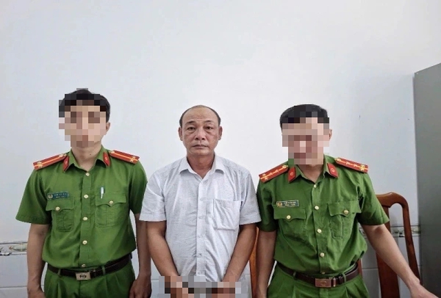 C&agrave; Mau bắt tạm giam đ&agrave;n &ocirc;ng dựng chuyện vay tiền lừa đảo hơn ba tỉ đồng   - Ảnh 1.