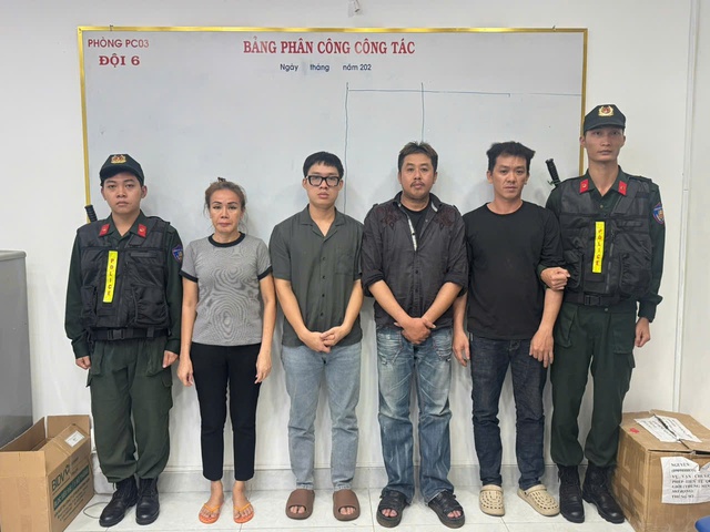 C&ocirc;ng an TP.HCM khởi tố 4 bị can trong đường d&acirc;y gas giả quy m&ocirc; lớn- Ảnh 1.