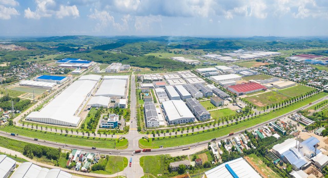 Doanh nghiệp n&agrave;o ở Quảng Ng&atilde;i thưởng tết hơn 205 triệu đồng/người?- Ảnh 1.