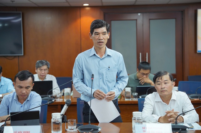 Gi&aacute; thịt heo, thịt g&agrave;, trứng gia cầm... ở TP.HCM giảm s&acirc;u để người d&acirc;n ăn tết - Ảnh 1.