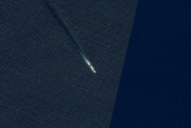 Ảnh vệ tinh chụp được đội t&agrave;u Mỹ c&oacute; &lsquo;t&agrave;u ma&rsquo; gần Venezuela- Ảnh 1.