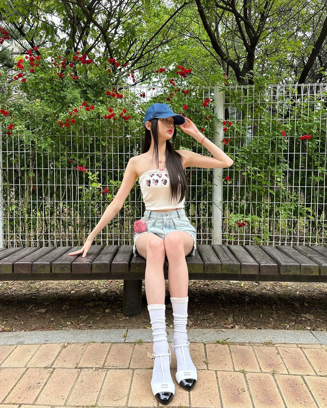 Từ năng động đến nữ tính, mũ lưỡi trai tạo nên dấu ấn riêng- Ảnh 4.