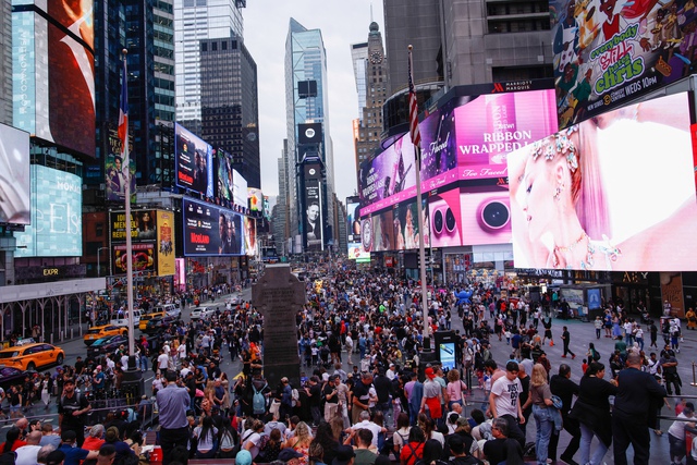 Top 10 th&agrave;nh phố du lịch v&agrave; sinh sống l&yacute; tưởng nhất thế giới năm 2026 - Ảnh 3.