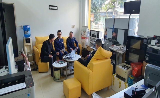 Bị phạt 30 triệu khi b&aacute;n h&agrave;ng online kh&ocirc;ng th&ocirc;ng b&aacute;o website thương mại điện tử- Ảnh 1.