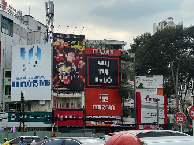 Nh&agrave; phố &ldquo;k&iacute;n như hộp&rdquo;, hiểm họa ch&aacute;y nổ r&igrave;nh rập - Ảnh 5.