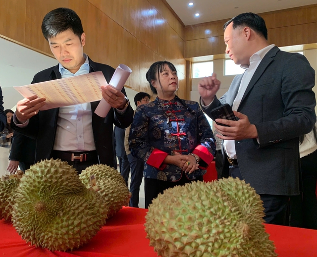 Th&iacute; điểm 'căn cước số' truy xuất nguồn gốc tr&ecirc;n tr&aacute;i sầu ri&ecirc;ng - Ảnh 2.