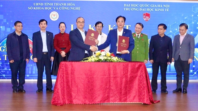 Thanh H&oacute;a: Th&iacute; điểm đ&aacute;nh gi&aacute; c&aacute;n bộ, c&ocirc;ng chức bằng KPI- Ảnh 1.