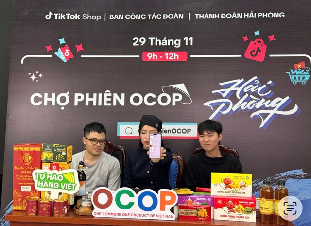 Gen z đất cảng đưa đặc sản th&agrave;nh 'sao' TikTok thu được triệu lượt xem  - Ảnh 2.