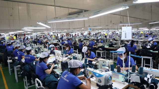 Một c&ocirc;ngty tại Đồng Nai dự kiến chi 29 tỉ đồng thưởng tết cho người lao động - Ảnh 1.