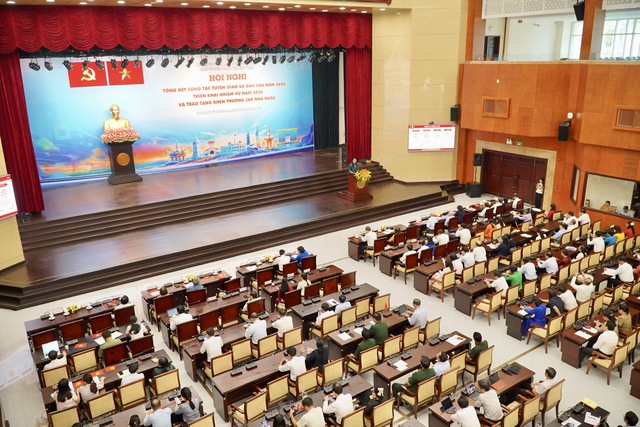 Ban Tuy&ecirc;n gi&aacute;o v&agrave; D&acirc;n vận Th&agrave;nh ủy TP.HCM phải đi trước mở đường - Ảnh 1.