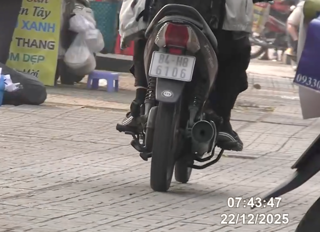Tra cứu danh s&aacute;ch 107 xe m&aacute;y đi tr&ecirc;n vỉa h&egrave; G&ograve; Vấp bị CSGT phạt nguội- Ảnh 3.