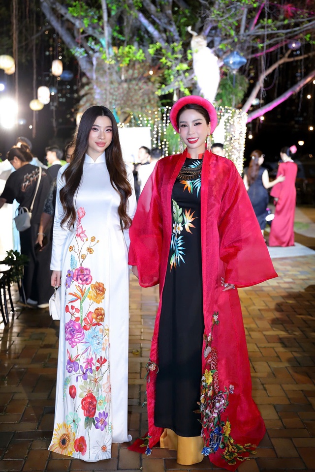 L&yacute; Hương: 'Sau 12 năm con g&aacute;i đ&atilde; về ở với t&ocirc;i'- Ảnh 3.