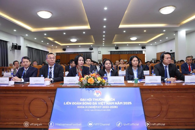 Một loạt CLB bị chấm dứt tư c&aacute;ch th&agrave;nh vi&ecirc;n VFF, b&atilde;i nhiệm cựu l&atilde;nh đạo đội Thanh H&oacute;a- Ảnh 1.