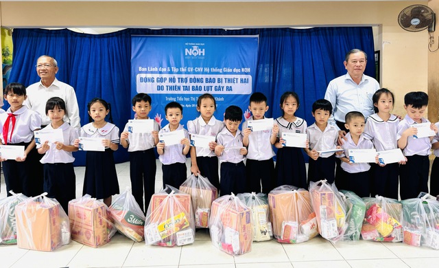 Hệ thống Gi&aacute;o dục NQH mang y&ecirc;u thương về với học sinh v&ugrave;ng lũ- Ảnh 2.