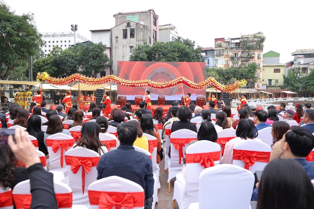 H&agrave; Nội hưởng ứng thực hiện 'x&acirc;y dựng m&ocirc;i trường văn h&oacute;a trong lễ hội truyền thống'- Ảnh 3.