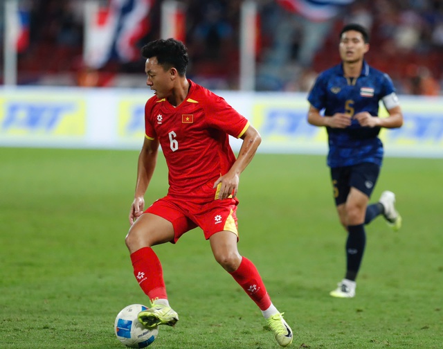 Con đường đ&uacute;ng để b&oacute;ng đ&aacute; Việt Nam ph&aacute;t triển bền vững- Ảnh 1.