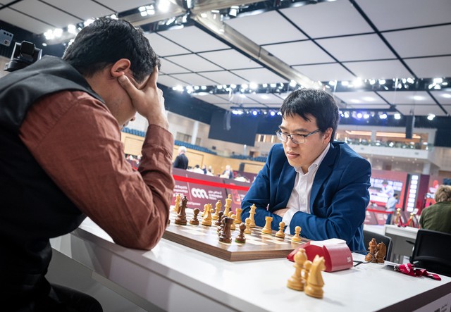 L&ecirc; Quang Li&ecirc;m hụt hơi đ&aacute;ng tiếc ở giải cờ vua nhanh, chớp thế giới - Ảnh 1.
