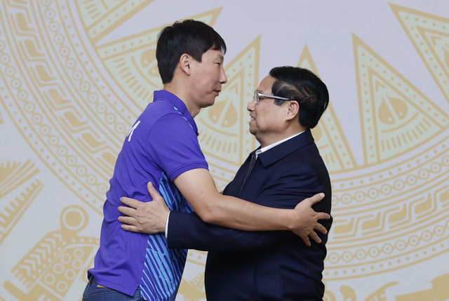 Lời động vi&ecirc;n đặc biệt của Thủ tướng Phạm Minh Ch&iacute;nh gi&uacute;p U.22 Việt Nam ngược d&ograve;ng - Ảnh 1.