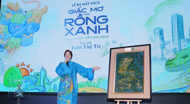 Đọc 'Giấc mơ hóa rồng xanh' để không còn phân vân 'mình sẽ trở thành ai'- Ảnh 2. Đọc 'Giấc mơ hóa rồng xanh' để không còn phân vân 'mình sẽ trở thành ai'- Ảnh 2.