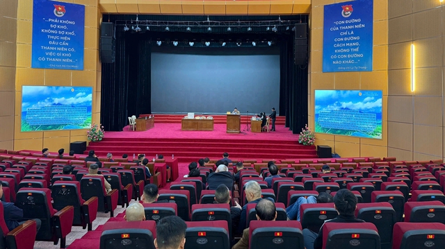 H&agrave; Tĩnh: Đấu gi&aacute; mỏ đất cao gấp 280 lần so với gi&aacute; khởi điểm - Ảnh 1.